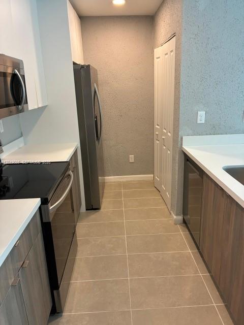 2511 Pierce St 6 Property Photo 6