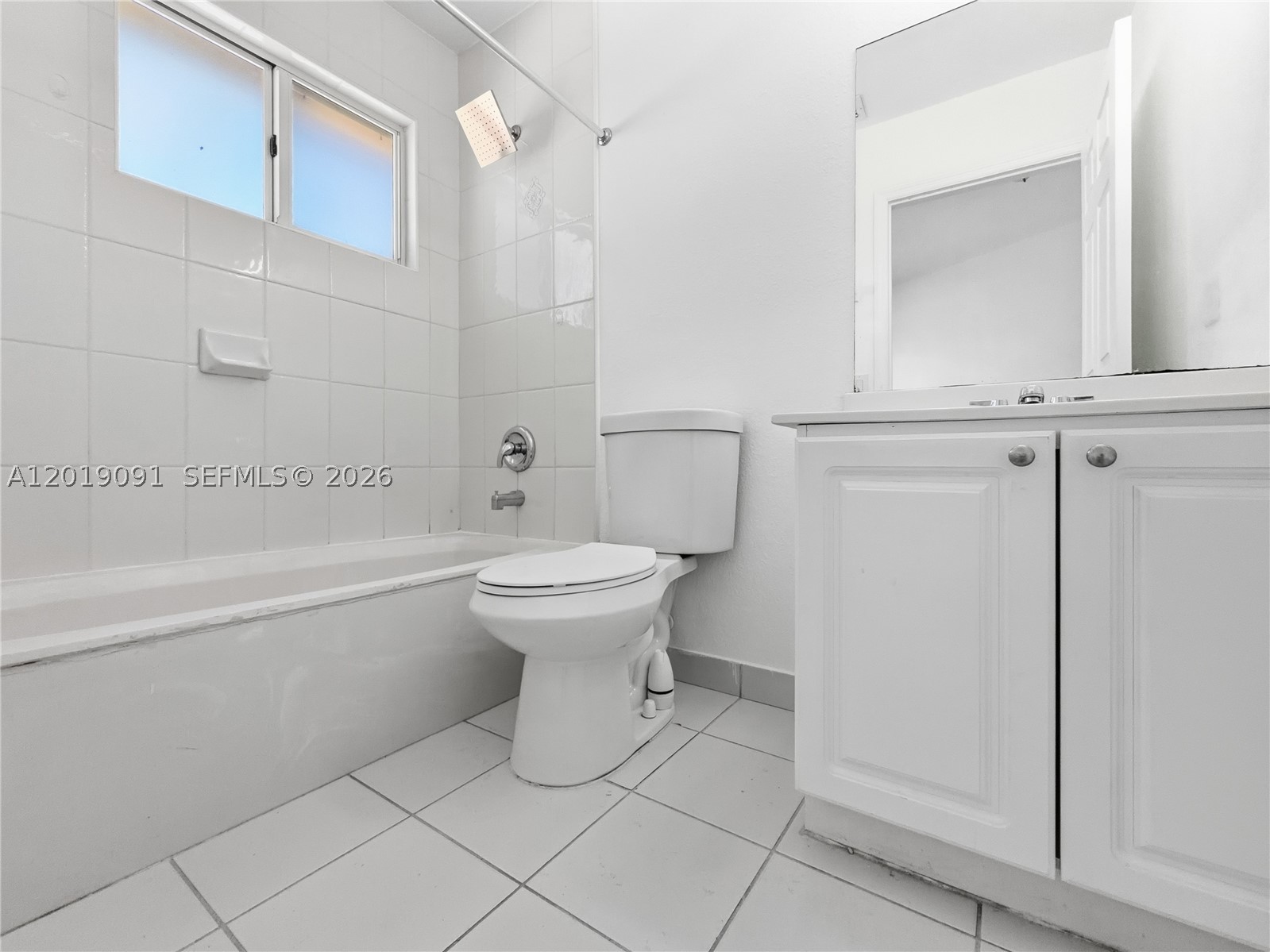 3002 San Remo Cir 0 Property Photo 14
