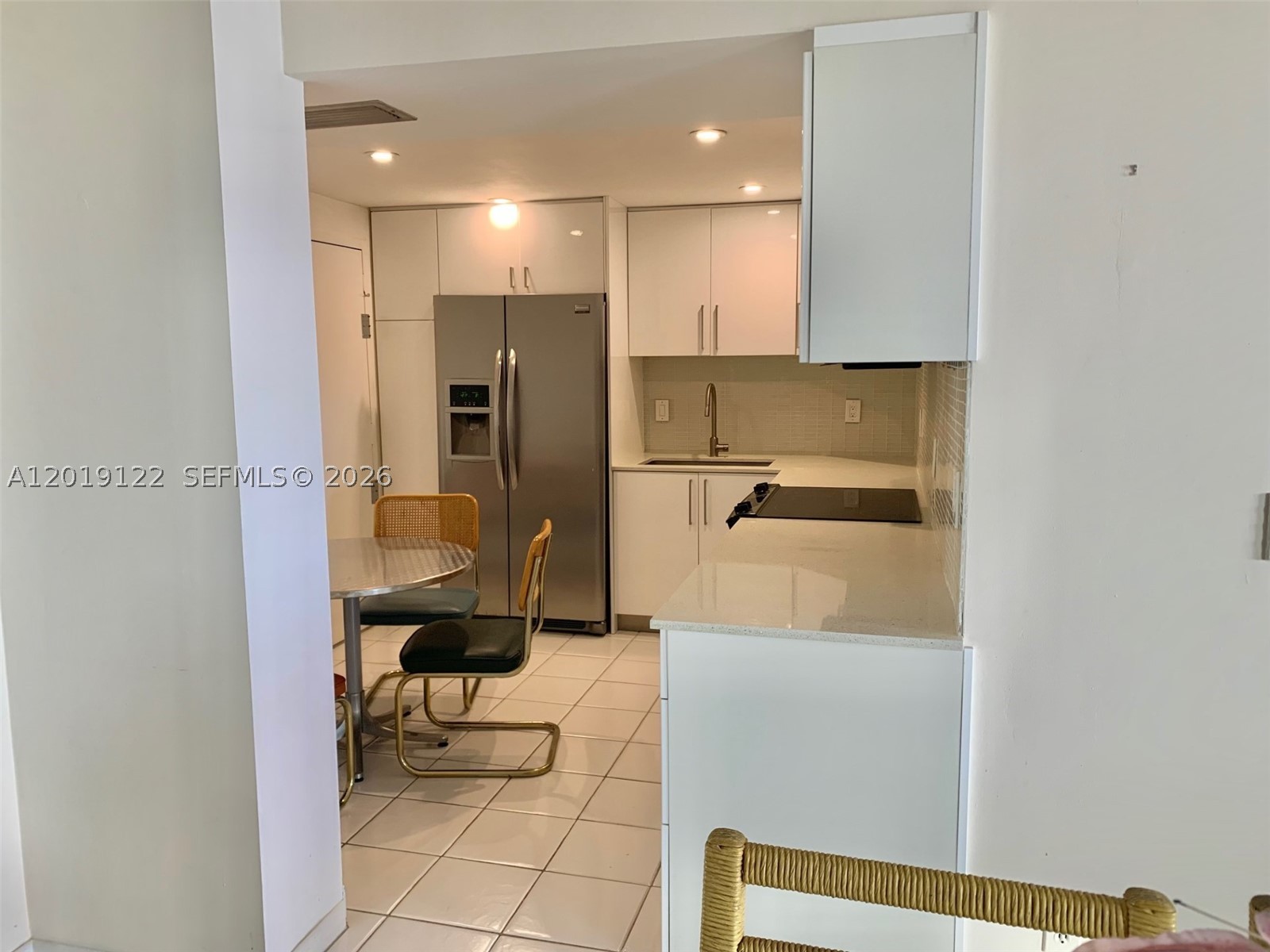 1500 S Ocean Dr 17e Property Photo 11
