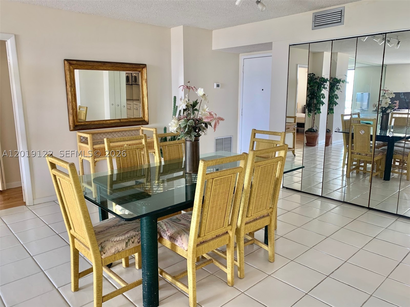 1500 S Ocean Dr 17e Property Photo 18