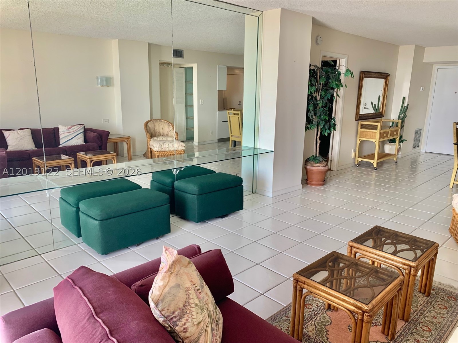 1500 S Ocean Dr 17e Property Photo 20