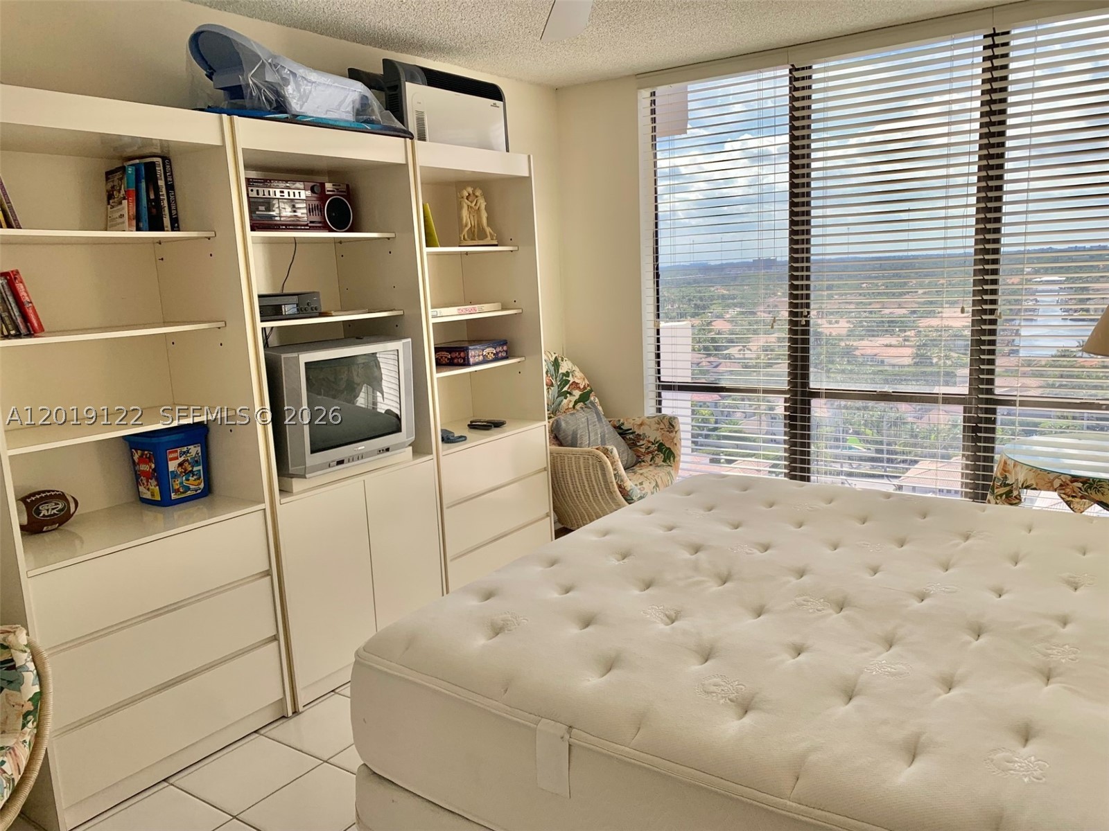 1500 S Ocean Dr 17e Property Photo 25