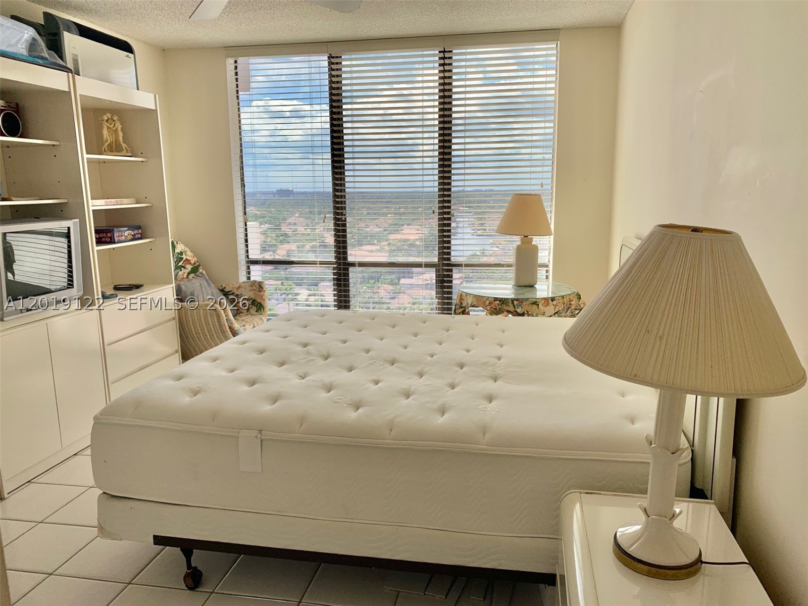 1500 S Ocean Dr 17e Property Photo 27