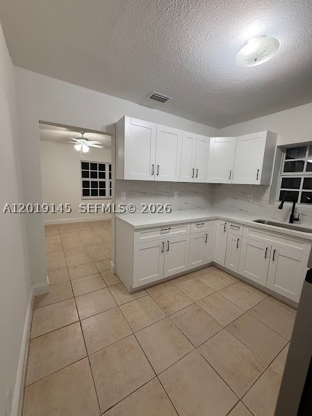 2345 Nw 65th St Property Photo 4