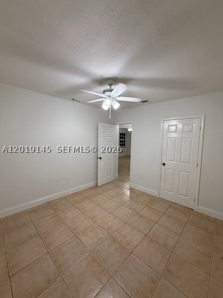 2345 Nw 65th St Property Photo 8