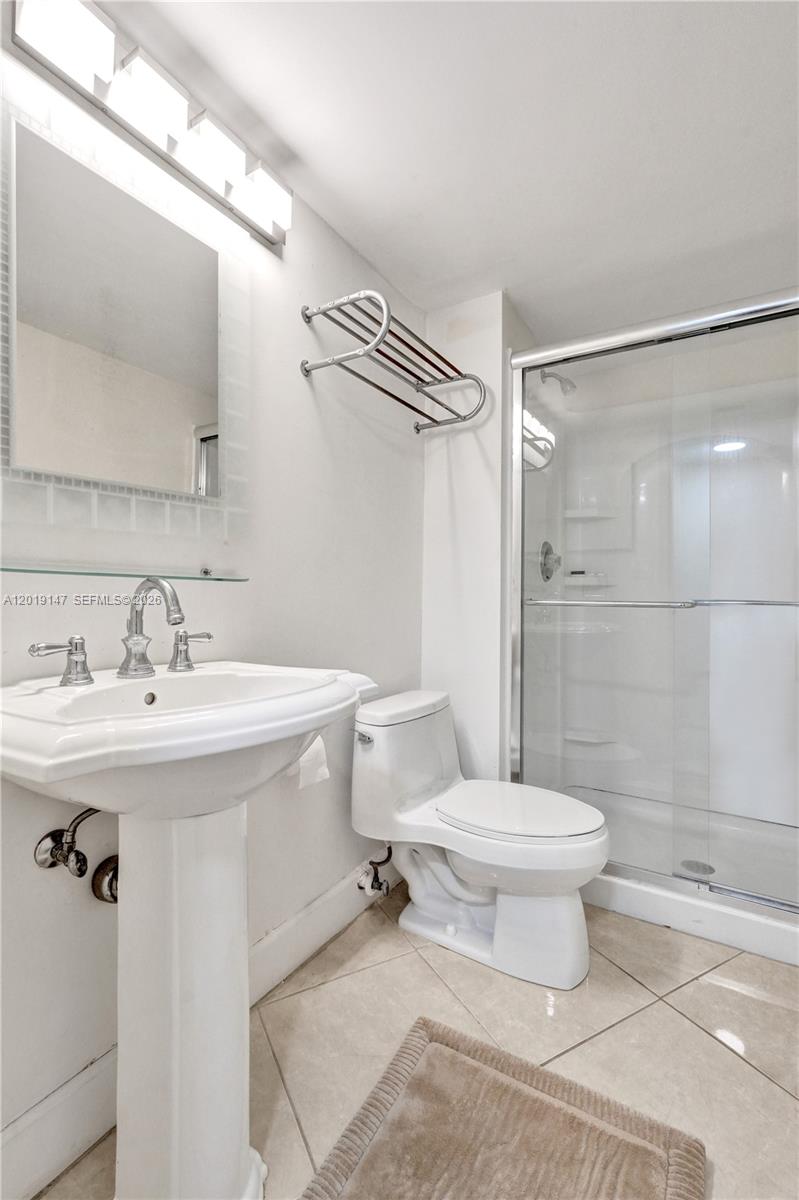 5420 N Ocean Dr 2201 Property Photo 35