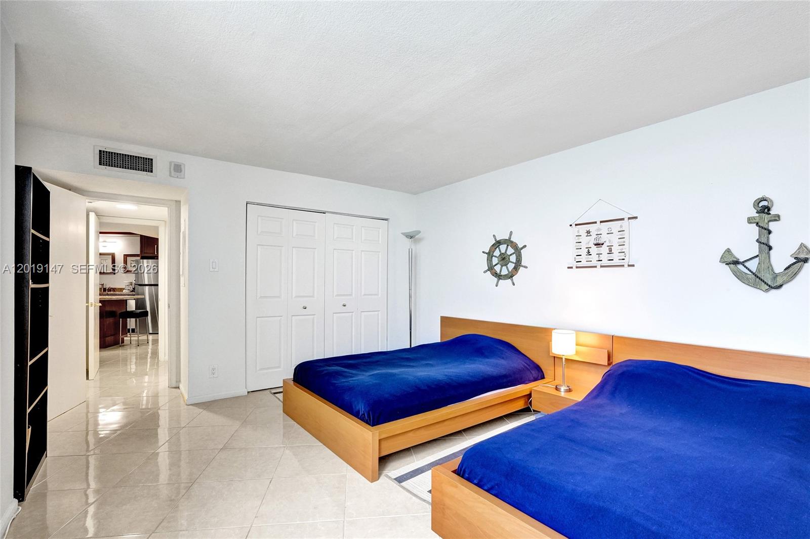 5420 N Ocean Dr 2201 Property Photo 37
