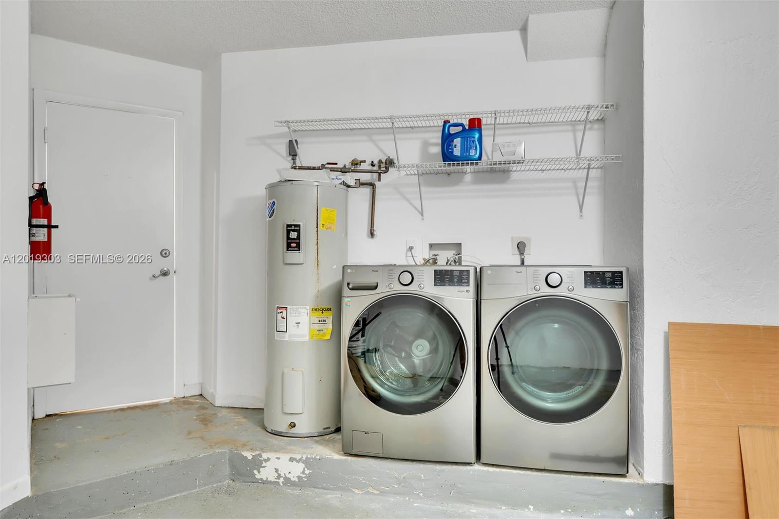 535 Somerset Way Property Photo 31
