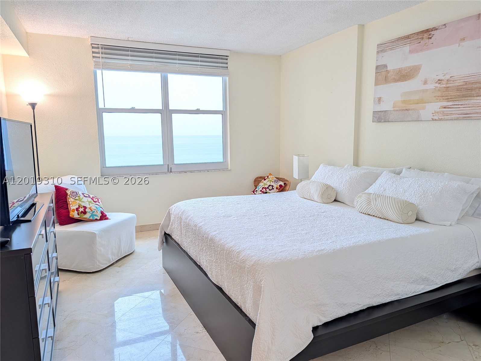 2501 S Ocean Dr 1021 Property Photo 3