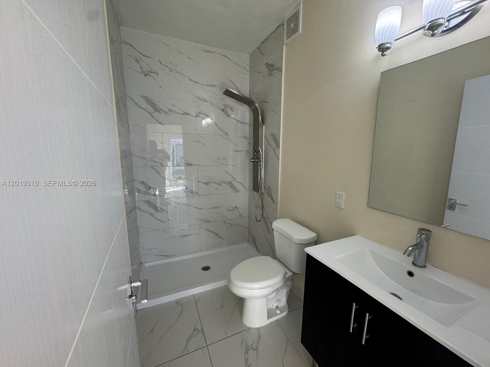13724 Sw 259th St Property Photo 6