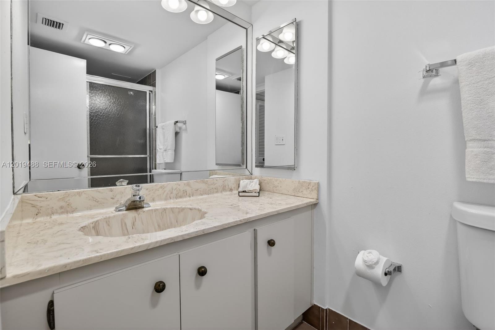 2808 N 46th Ave E654 Property Photo 31