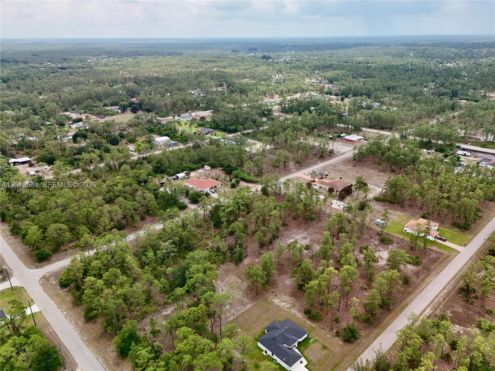 1417 Thompson Ave Property Photo 28