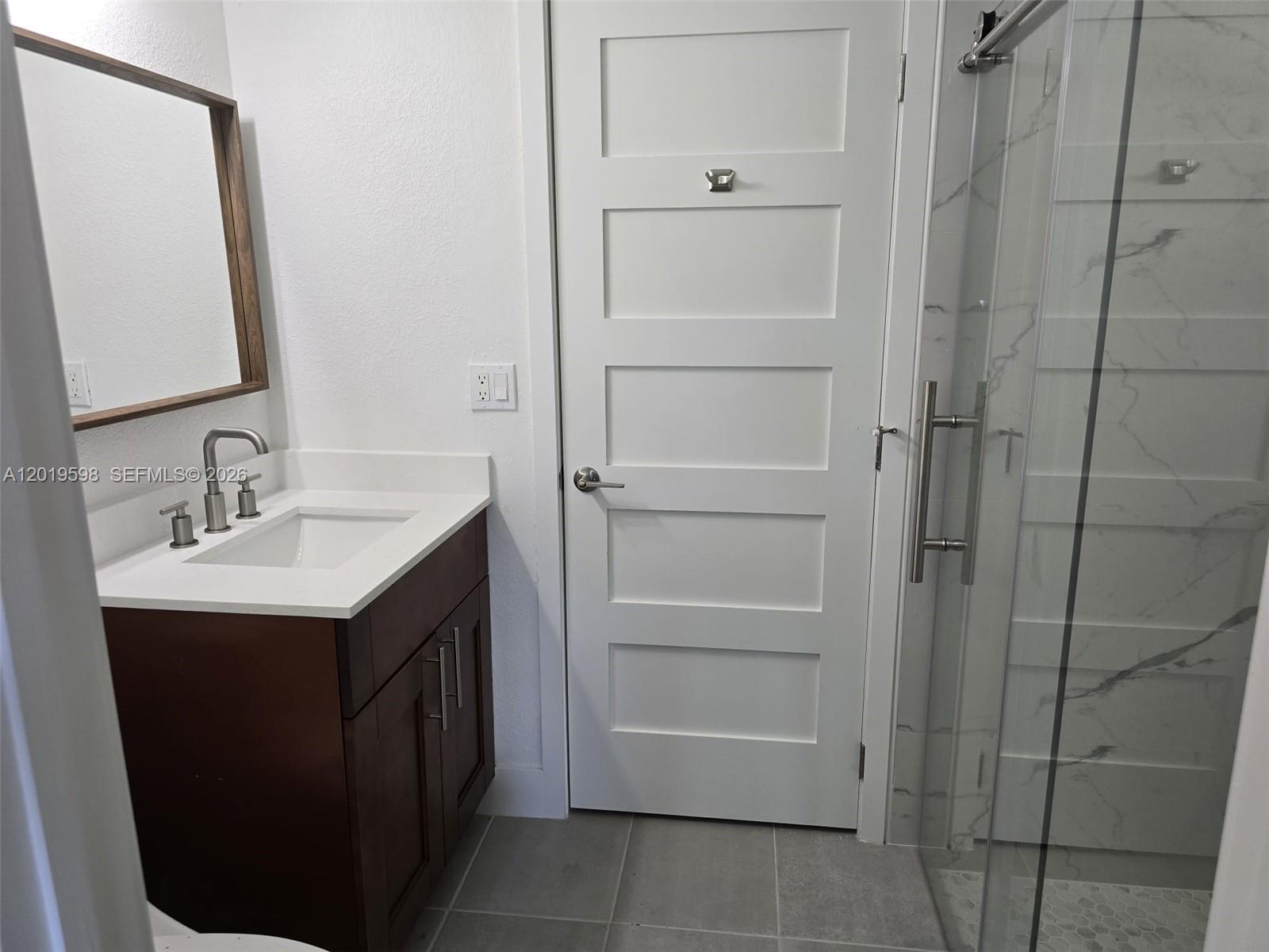 A12019598 Property Photo 34