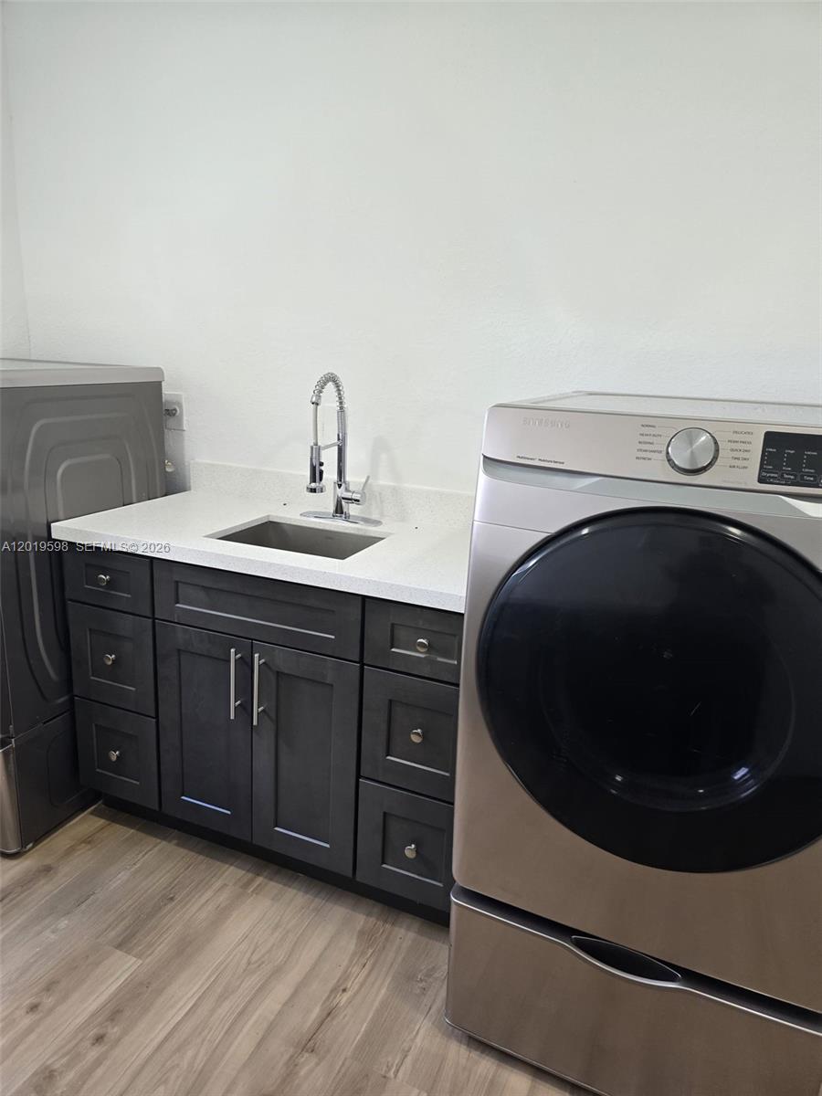 A12019598 Property Photo 42