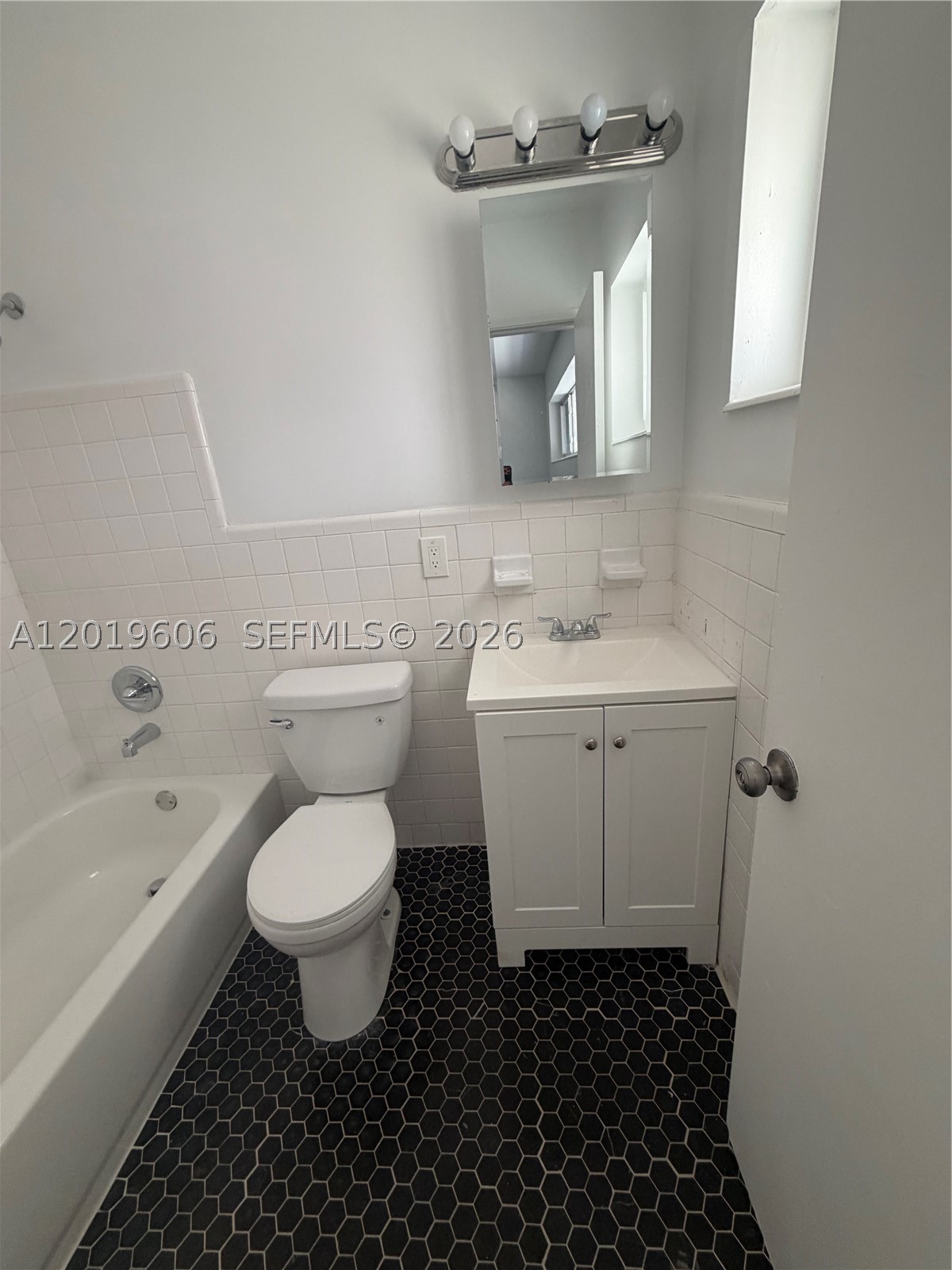117 Se 2nd Ave 1 Property Photo 7