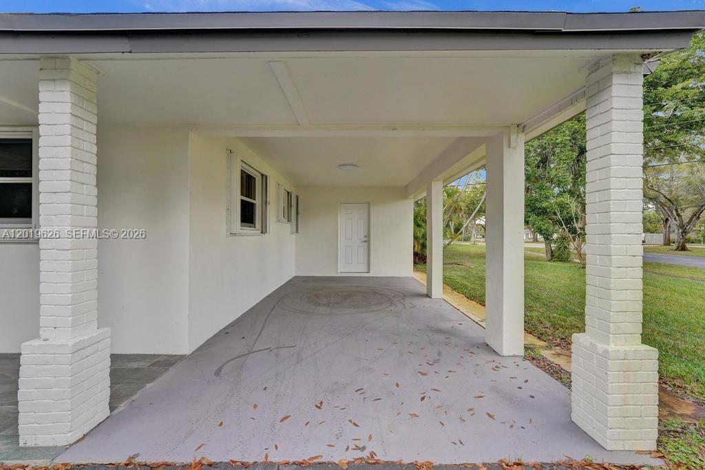 101 Sw 53rd Ave Property Photo 12