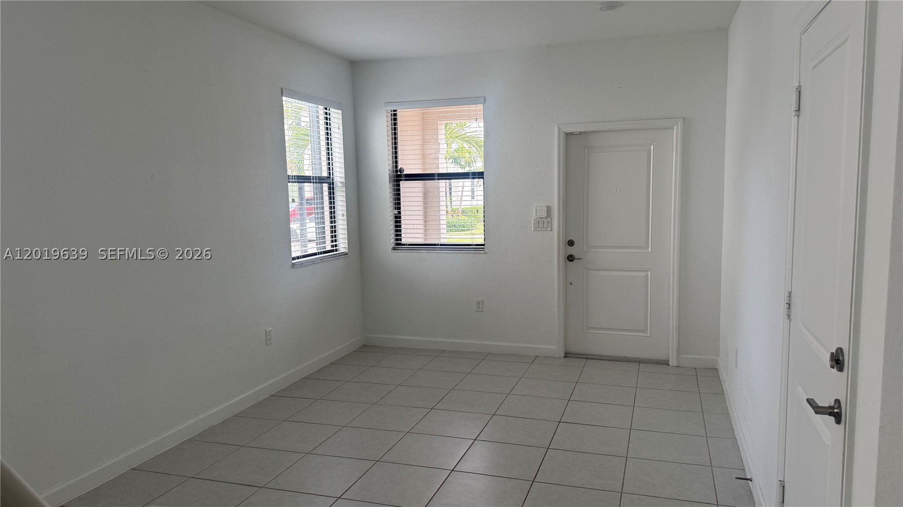 11945 Sw 245th Ter Property Photo 10