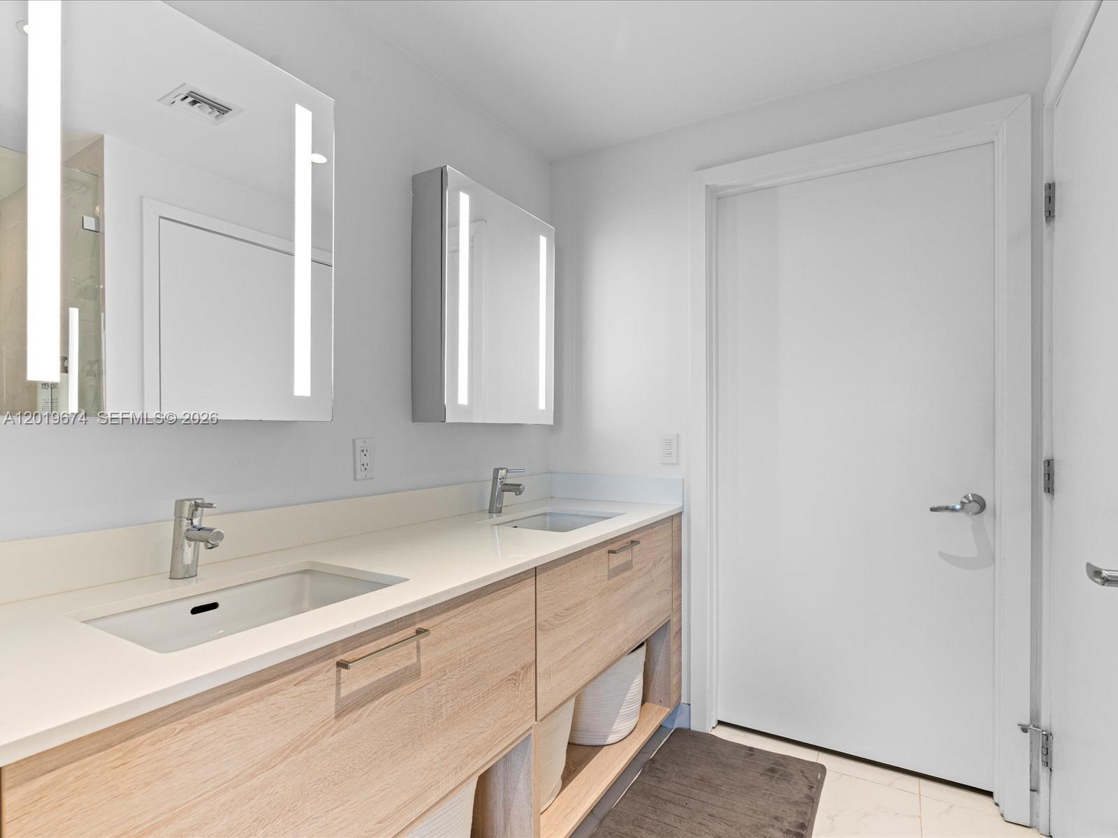 16385 Biscayne Blvd 3103 Property Photo 38