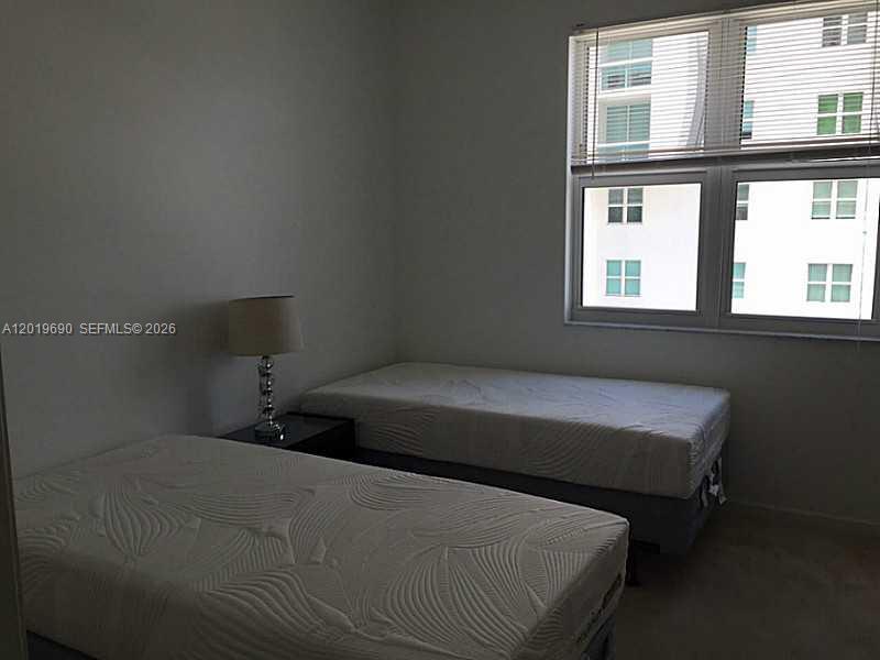 7900 Harbor Island Dr 1010 Property Photo 12