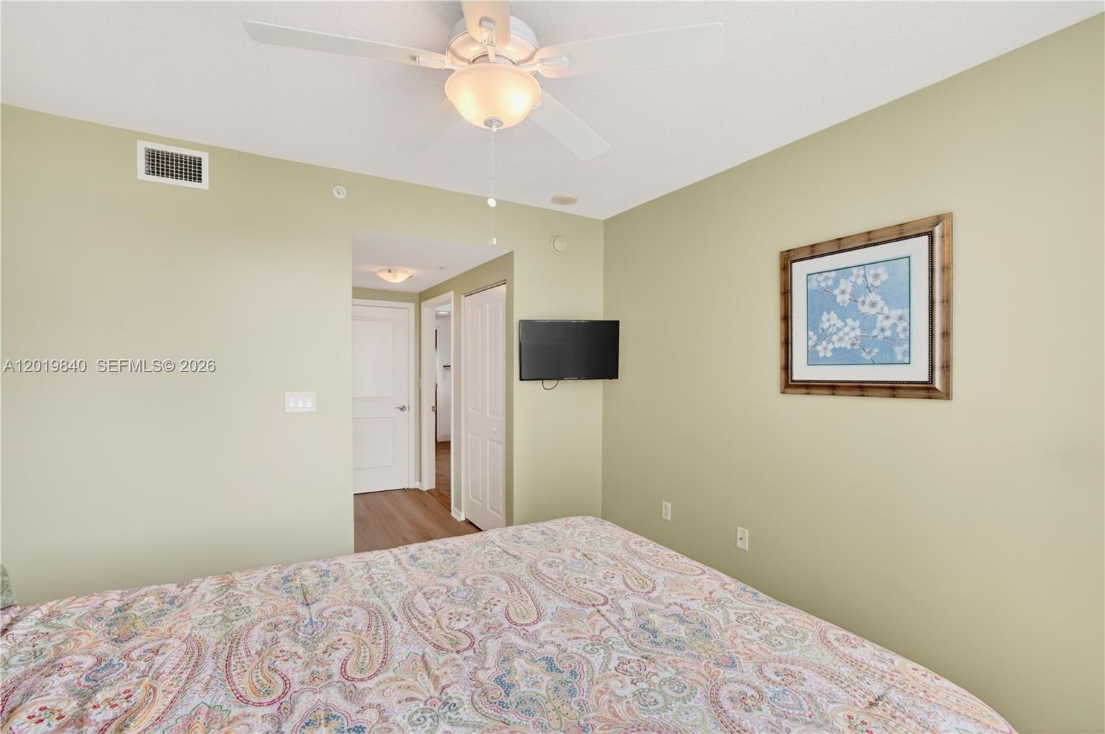 347 N New River Dr E 2205 Property Photo 25