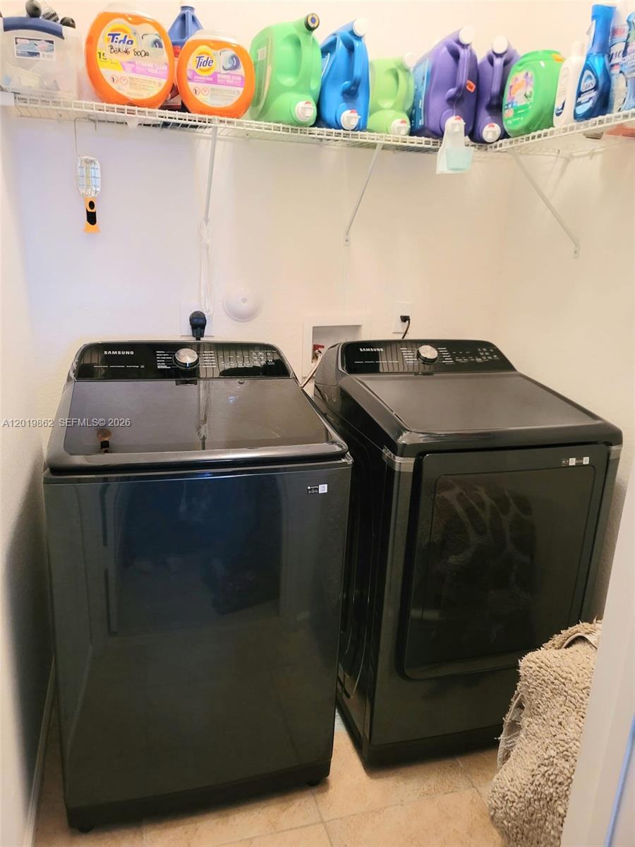 A12019862 Property Photo 32