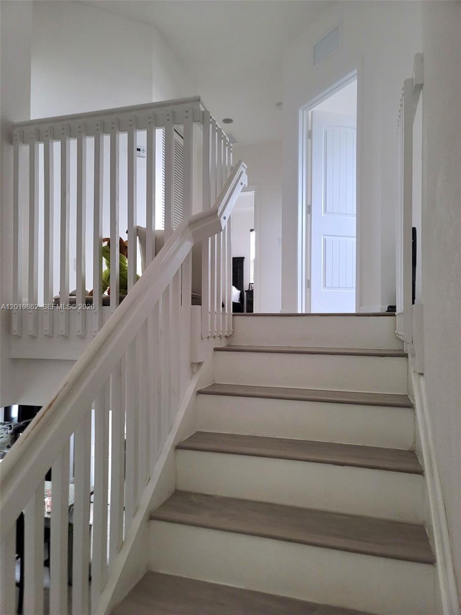 A12019862 Property Photo 34