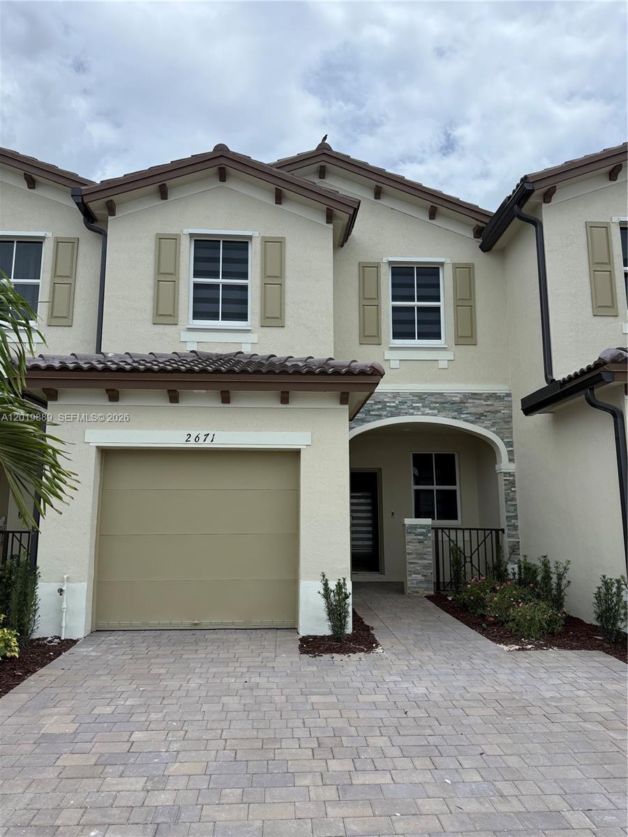 A12019889 Property Photo 1