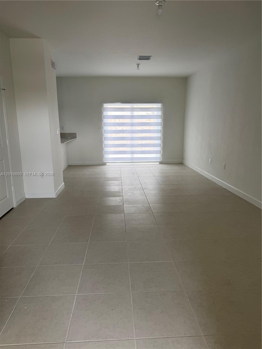 A12019889 Property Photo 3