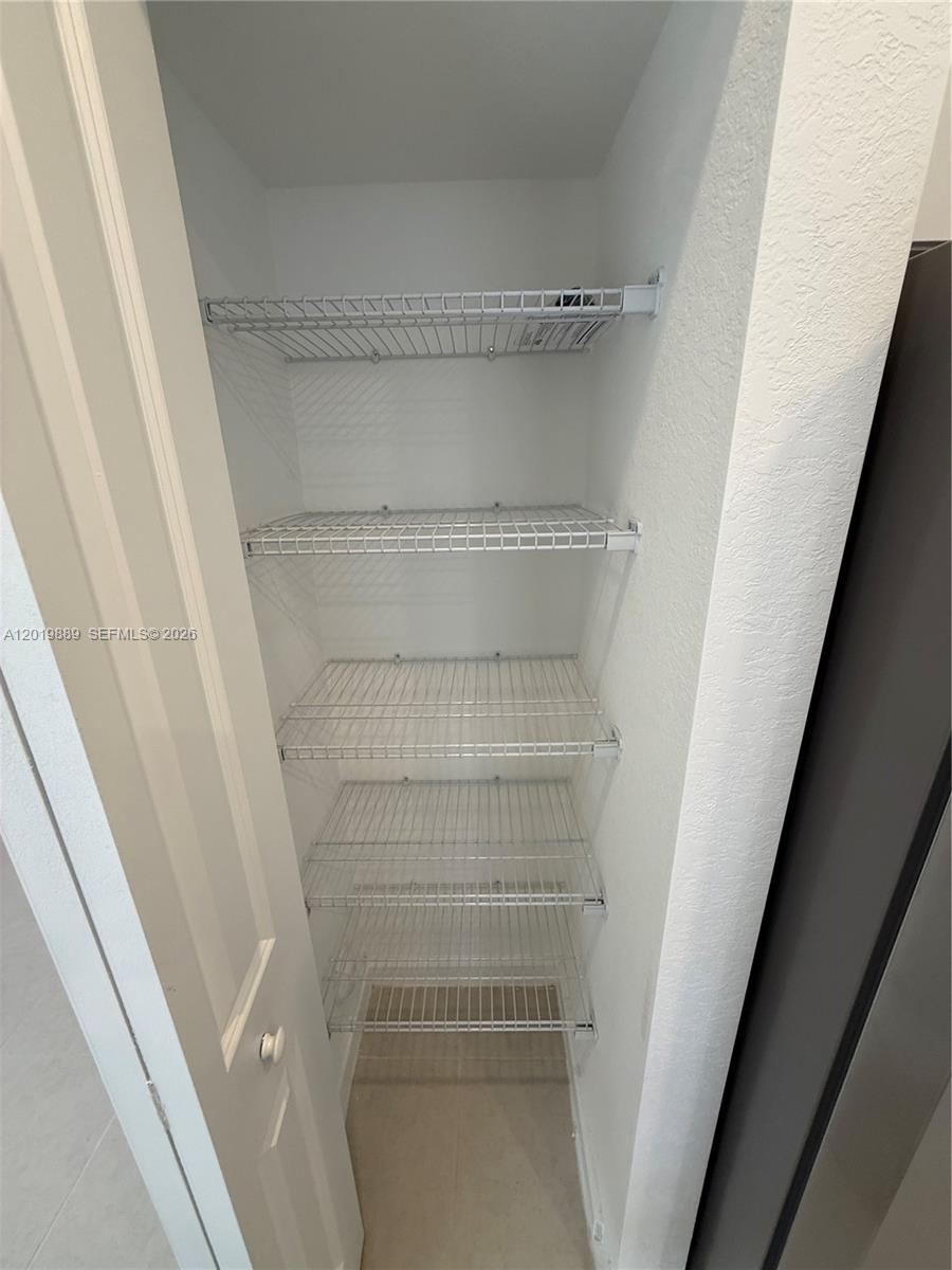 A12019889 Property Photo 6