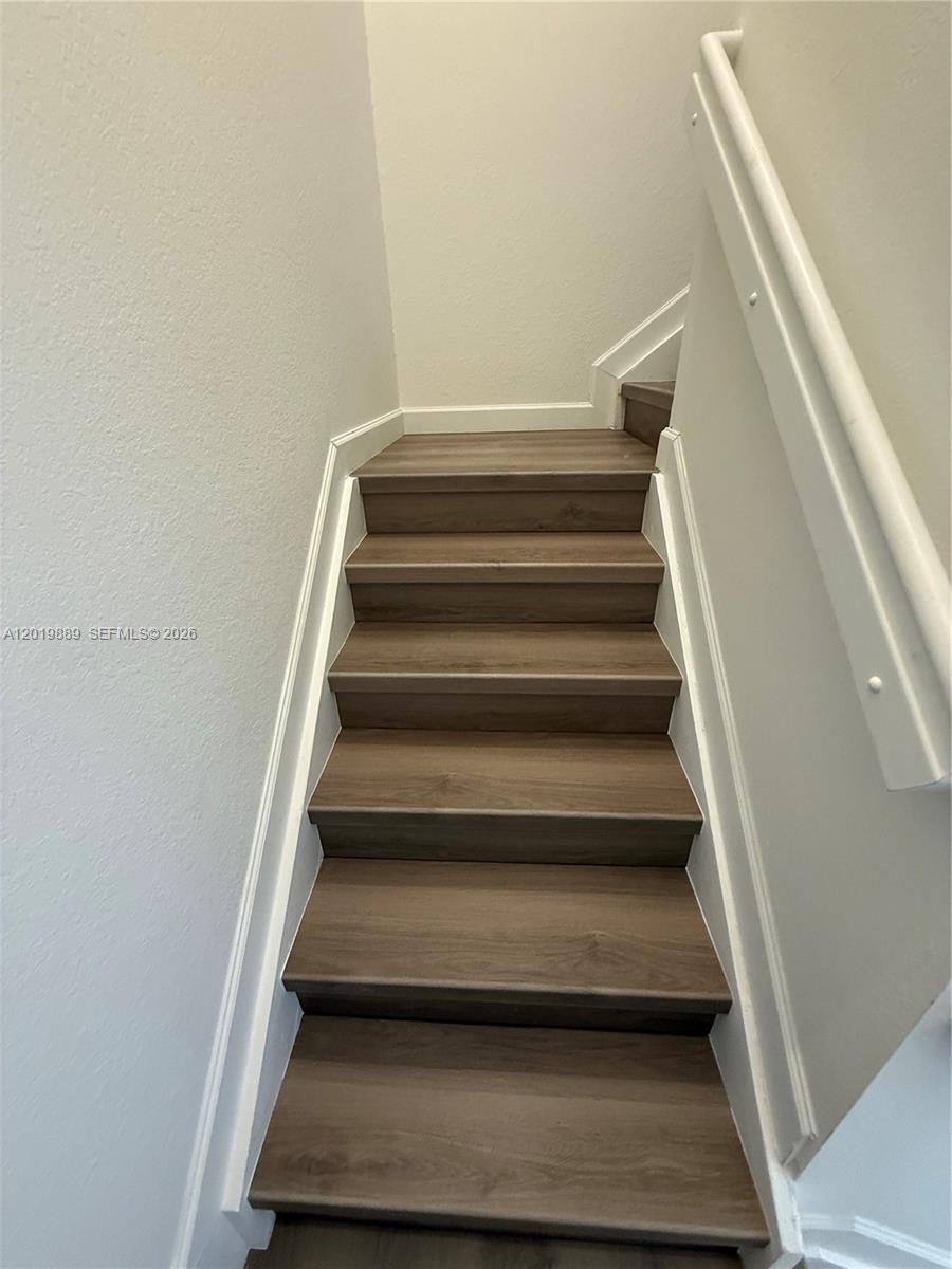 A12019889 Property Photo 10