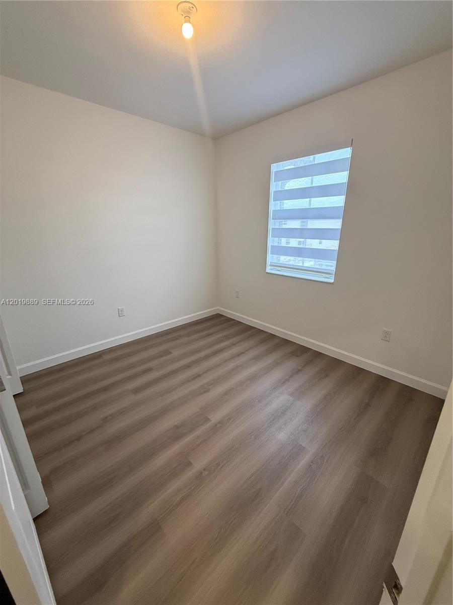A12019889 Property Photo 17