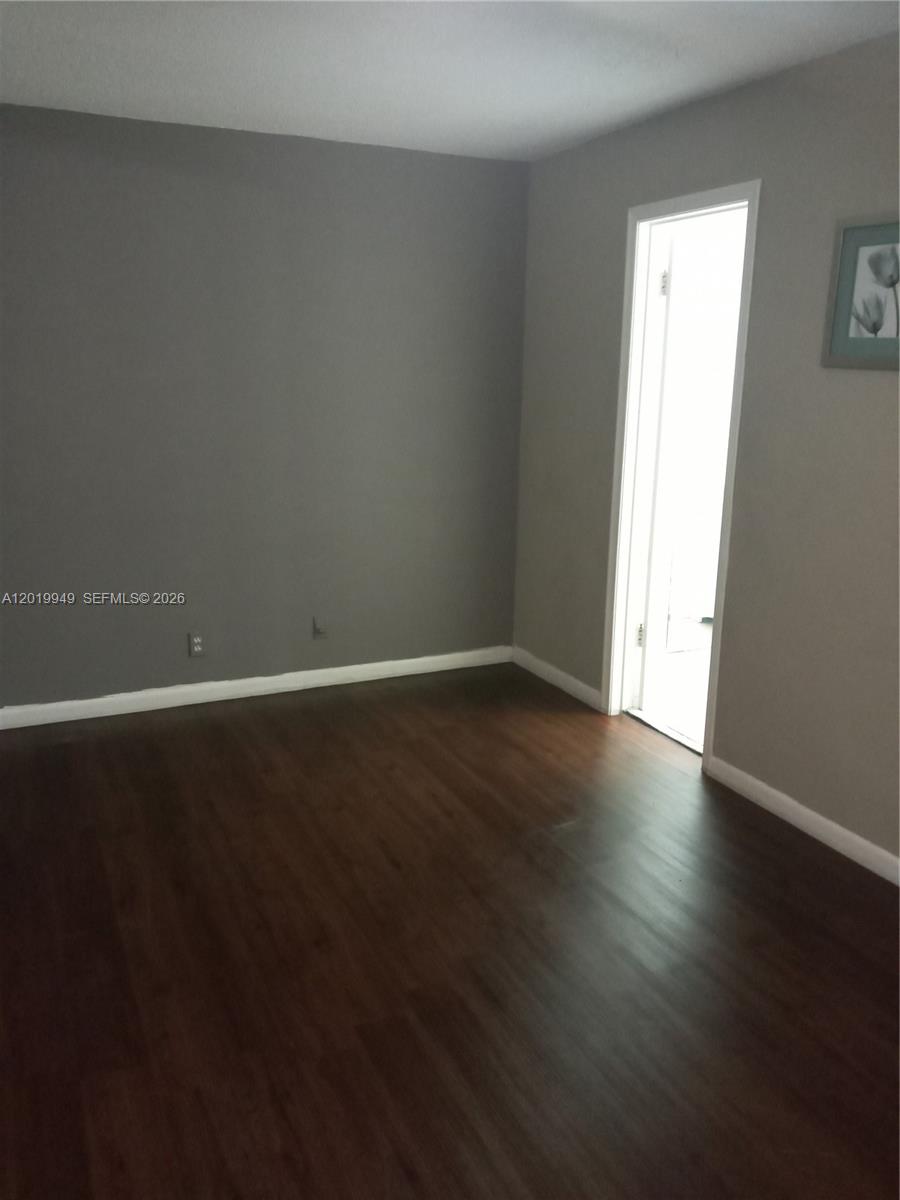 390 Windsor Q 390 Property Photo 11