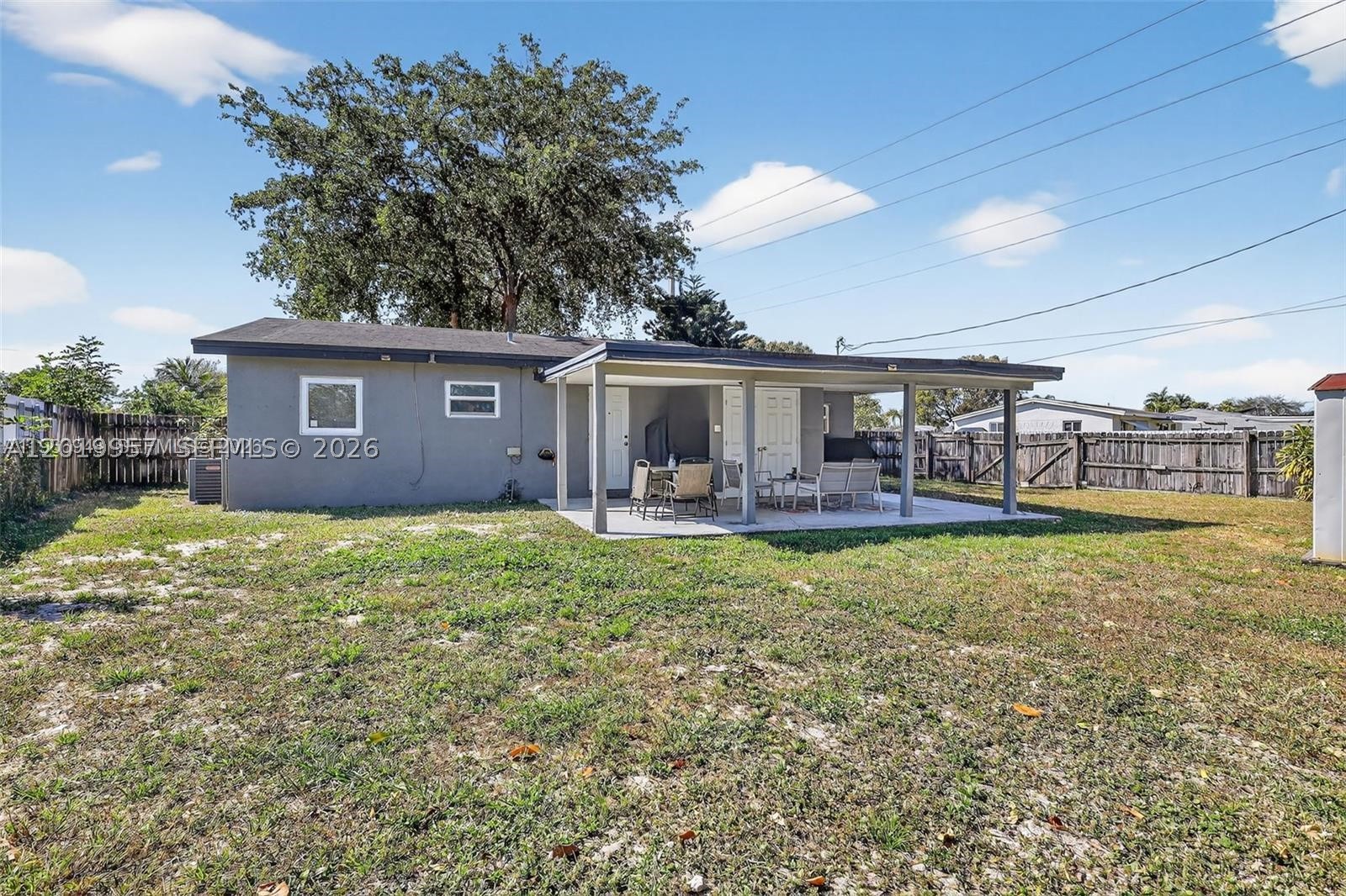 6791 Scott St Property Photo 9