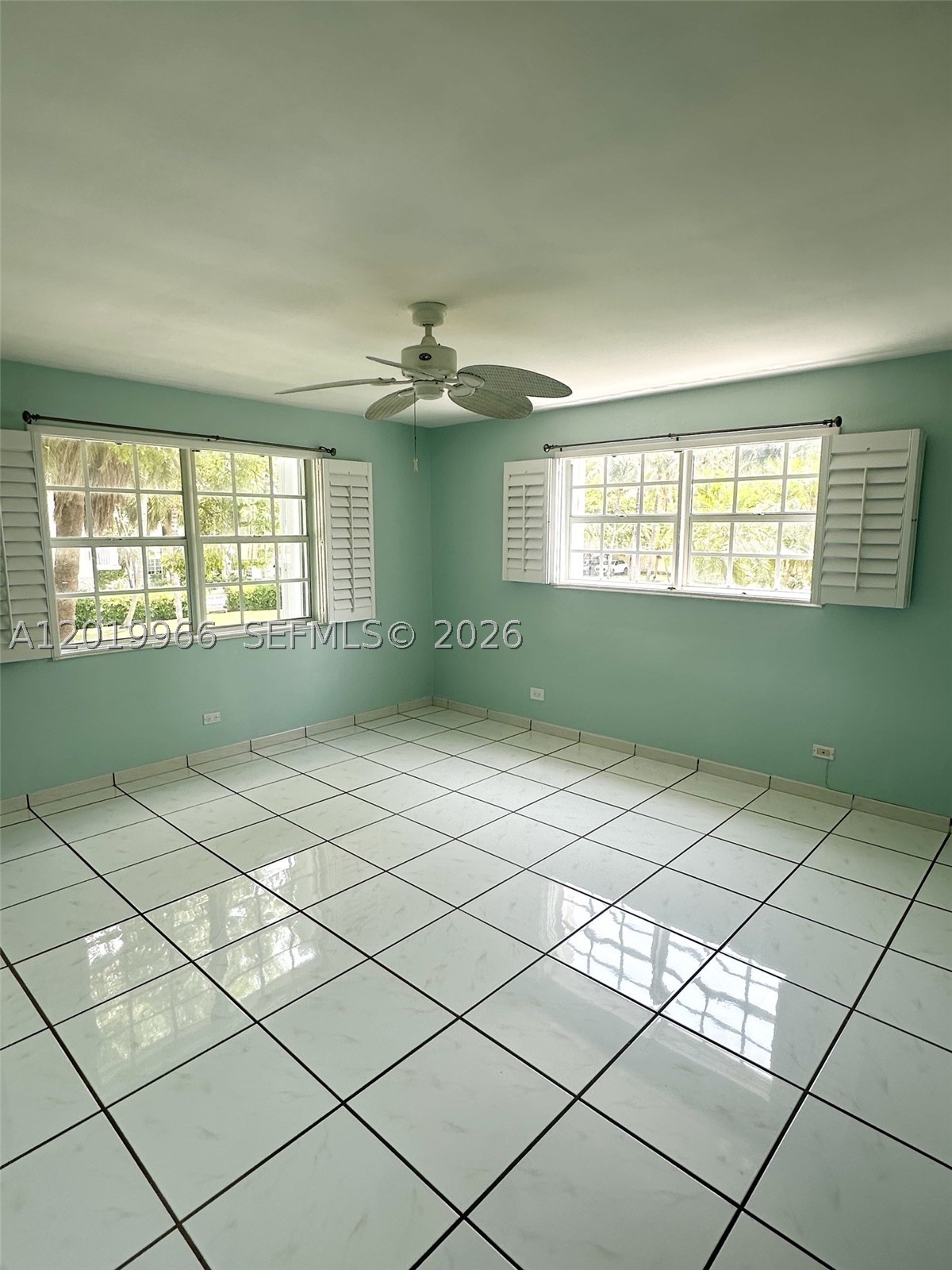 300 Galen Dr 206 Property Photo 9