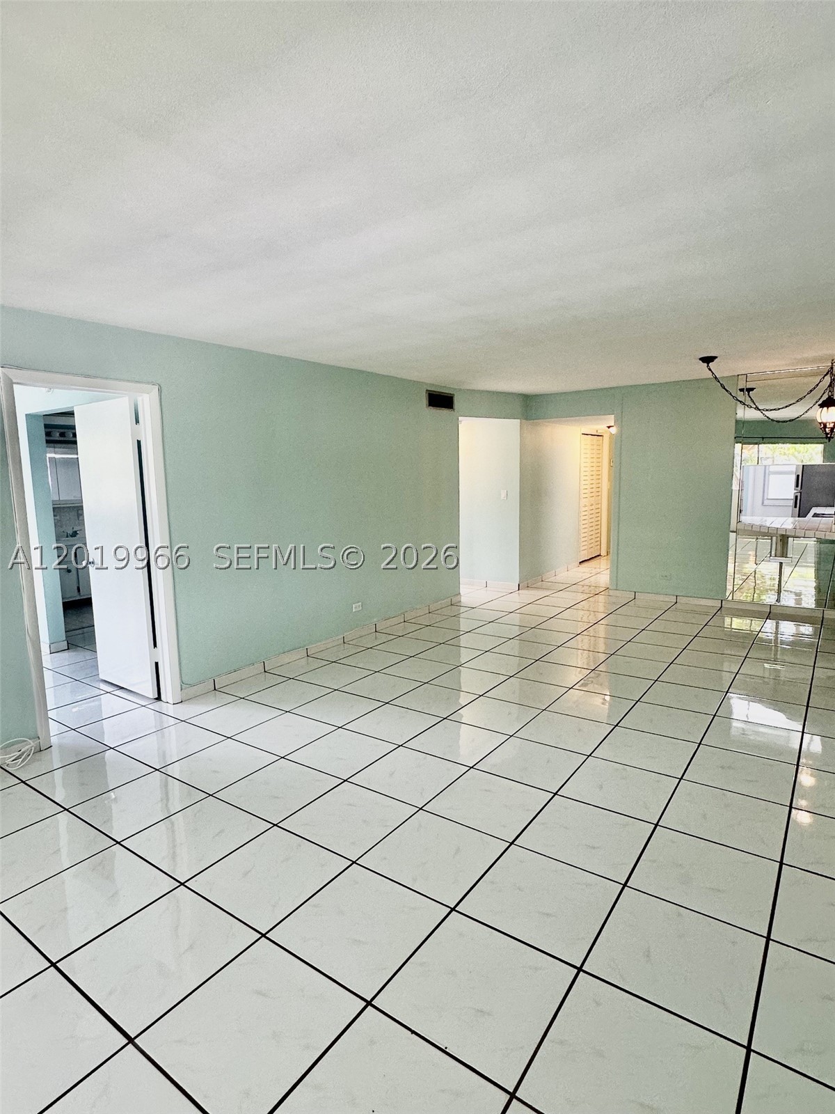 300 Galen Dr 206 Property Photo 22