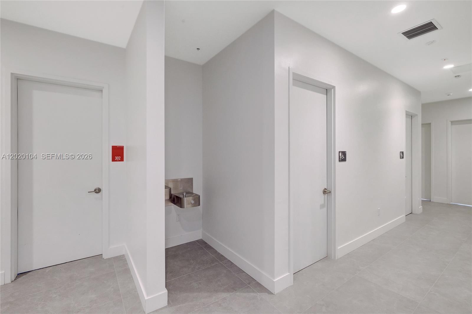 21290 Biscayne 210 Property Photo 23