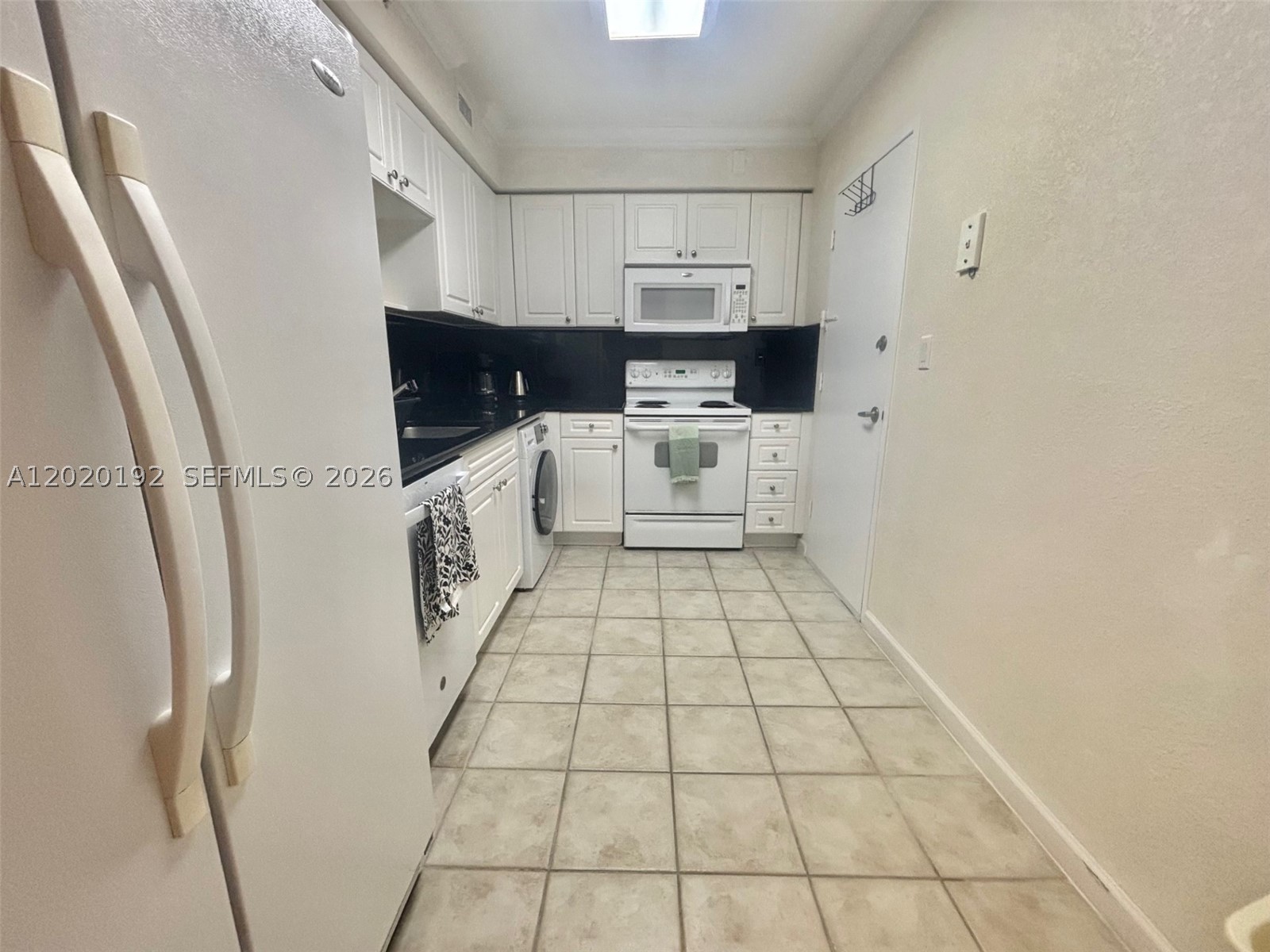 2501 S Ocean Dr 433 Property Photo 6