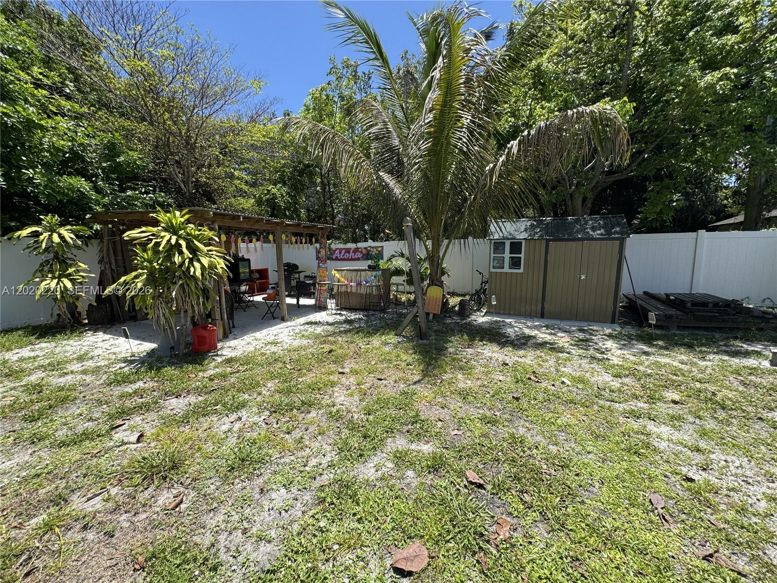 2726 Taylor St Property Photo 35