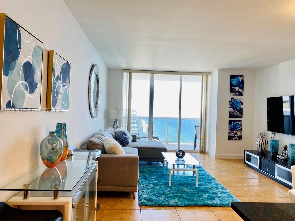 1830 S Ocean Dr 4810 Property Photo 4