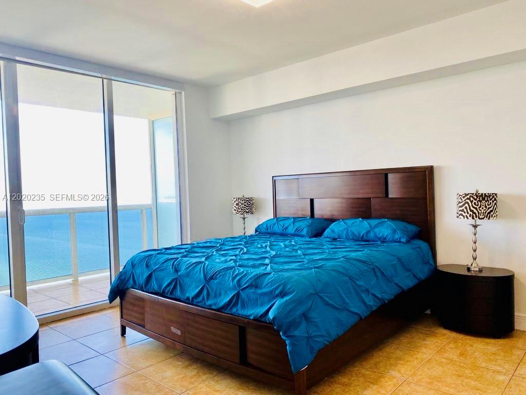 1830 S Ocean Dr 4810 Property Photo 11