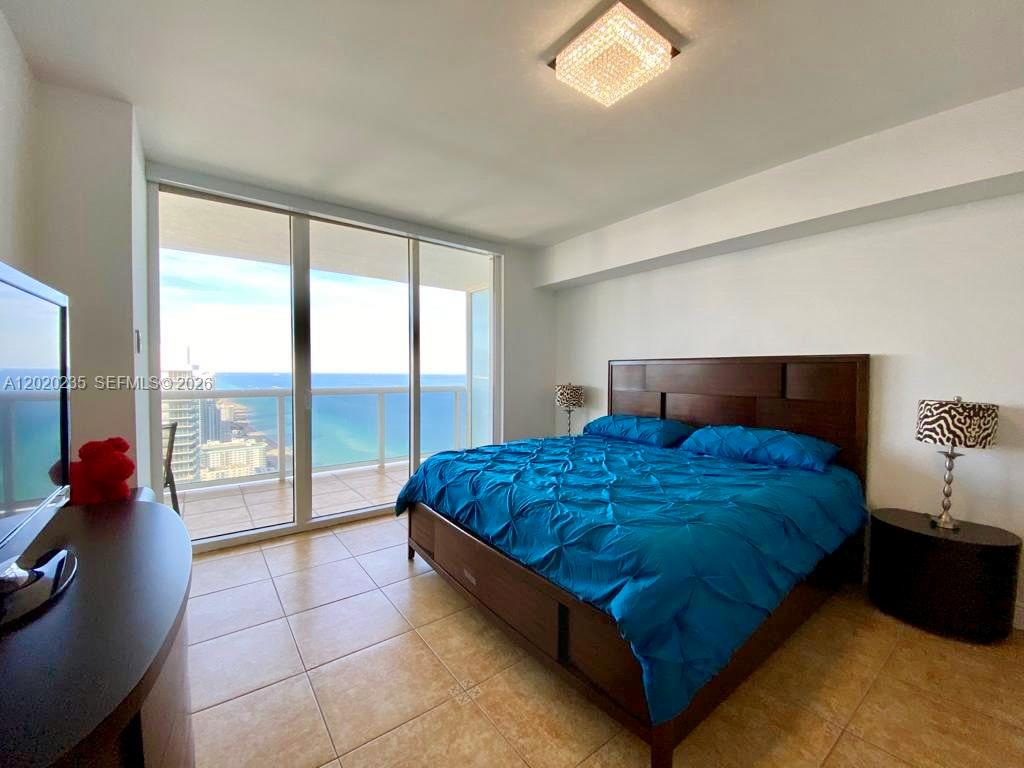 1830 S Ocean Dr 4810 Property Photo 13