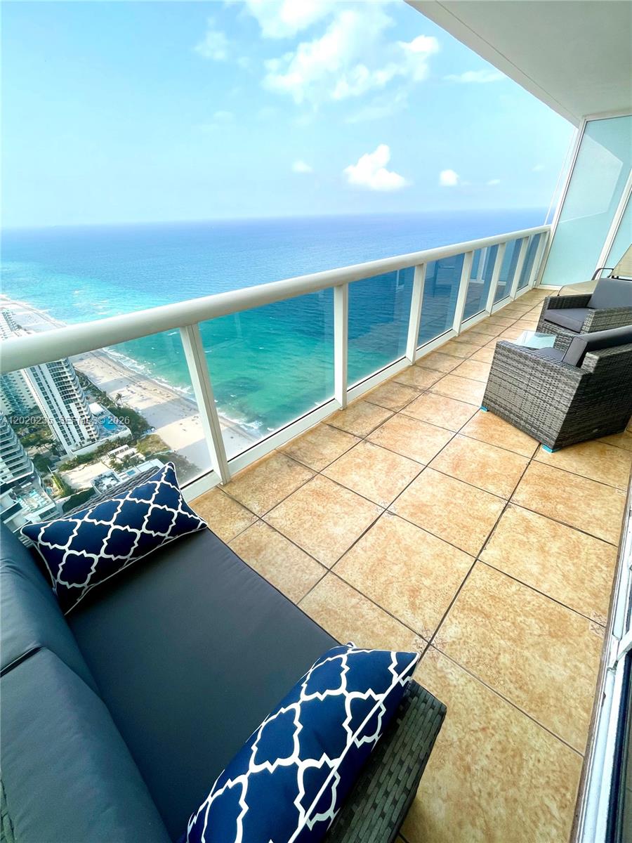 1830 S Ocean Dr 4810 Property Photo 29