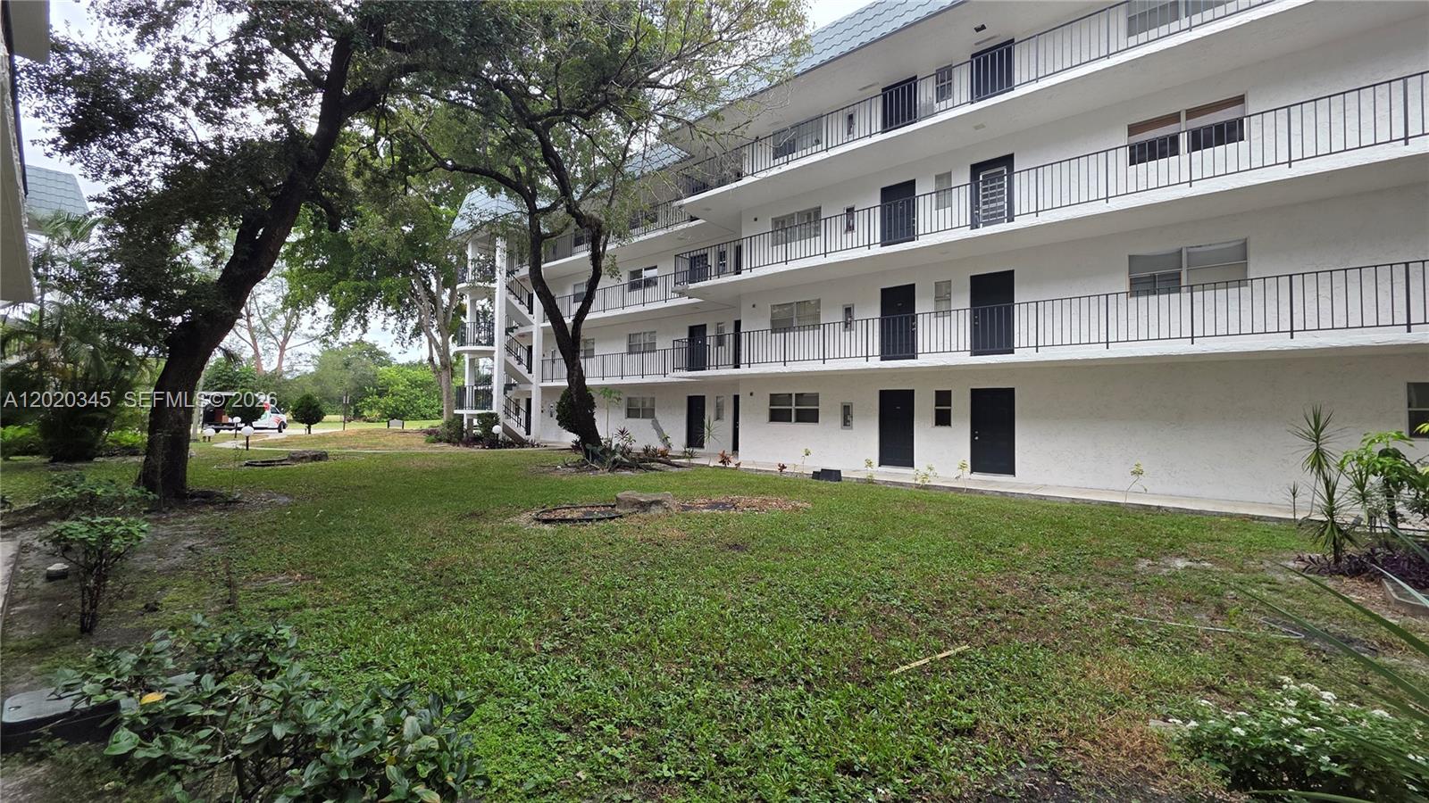 3360 Spanish Moss Ter 104 Property Photo 26