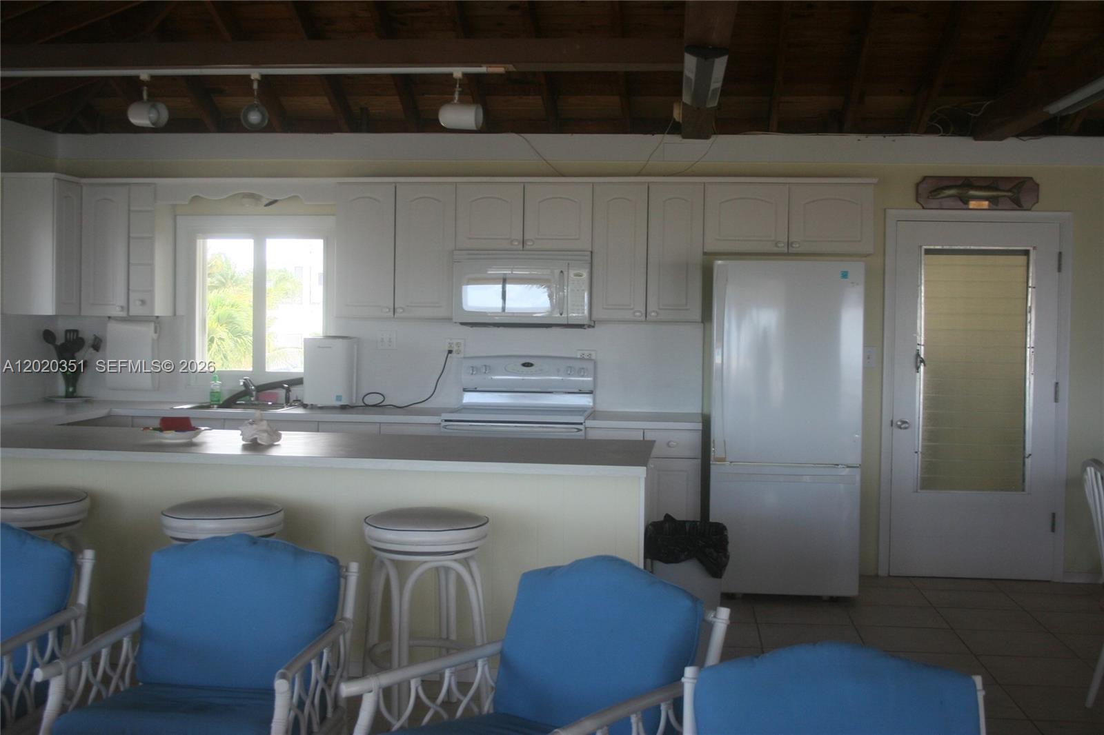 13 Old State Rd Property Photo 14