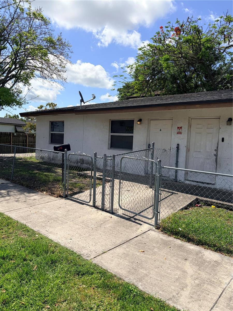 1329 Nw 6 Ave A Property Photo 1