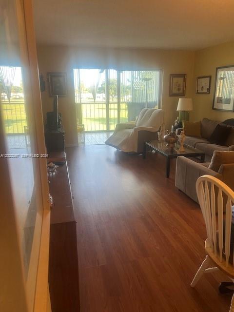 7797 Golf Cir Dr 310 Property Photo 6