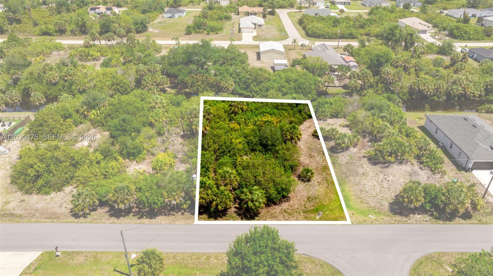 12132 Xavier Avenue Property Photo 3