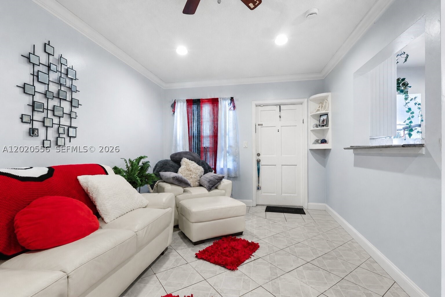 2219 Polk St 5A