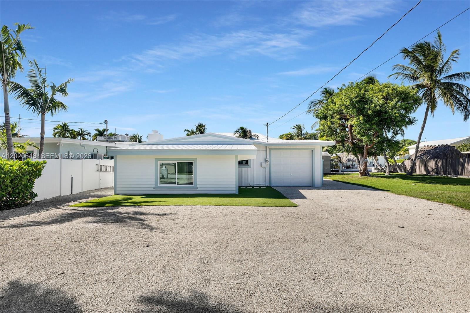 251 Azalea St Property Photo 14