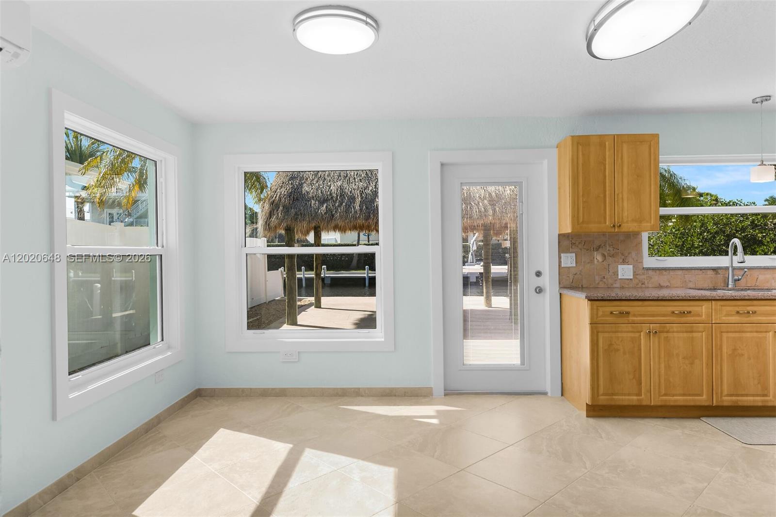 251 Azalea St Property Photo 35